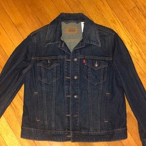 Levi’s Dark blue denim jacket